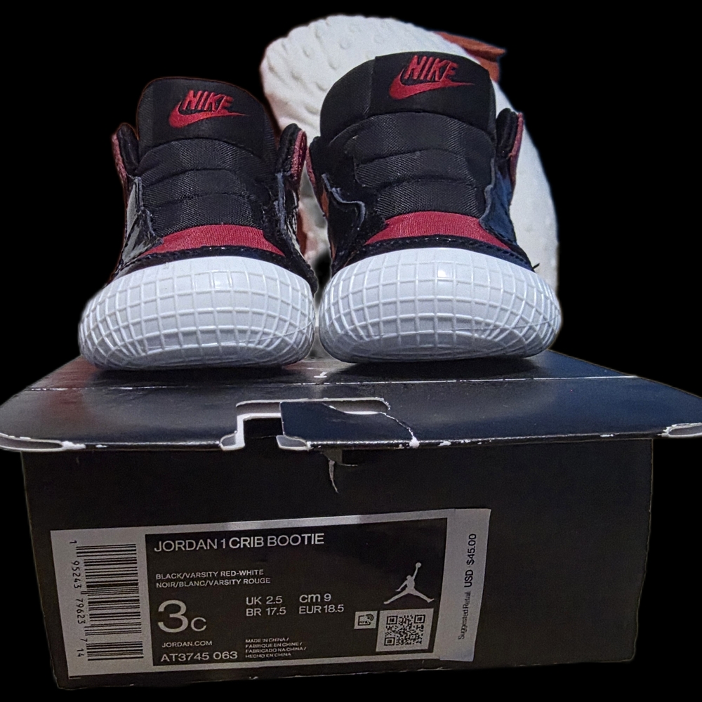 ​Jordan 1 Crib Bootie Black/Varsity Red-White - Size 3c - Picture 6 of 8